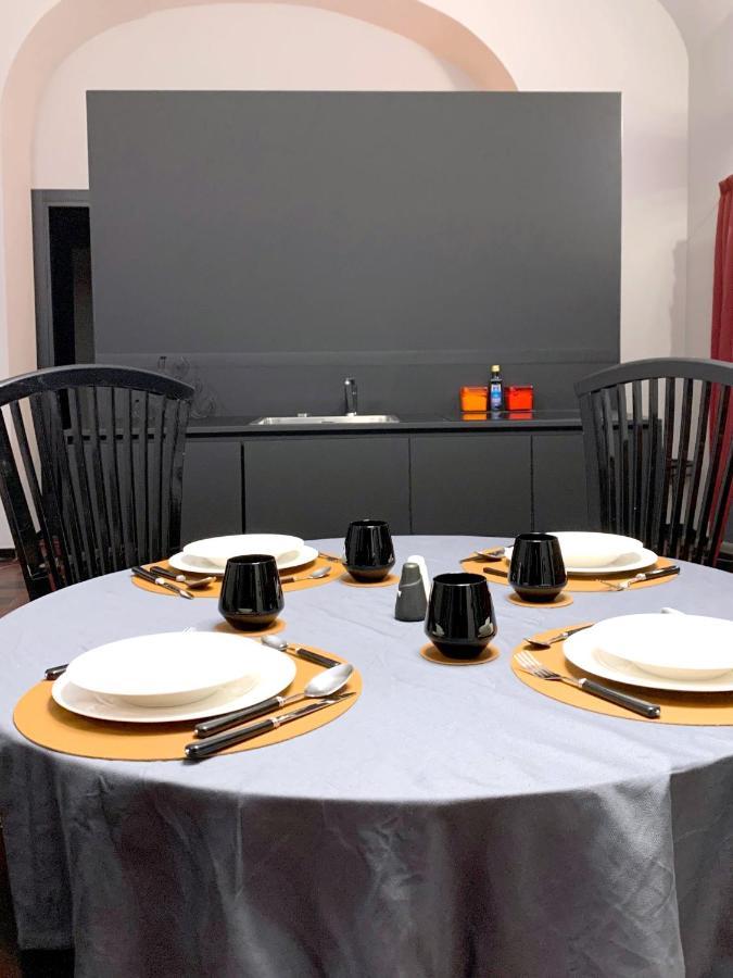 Core City Apartment - Cappella Vecchia Naples Luaran gambar