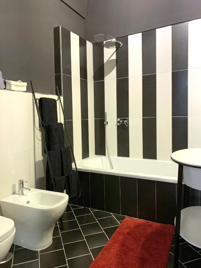 Core City Apartment - Cappella Vecchia Naples Luaran gambar